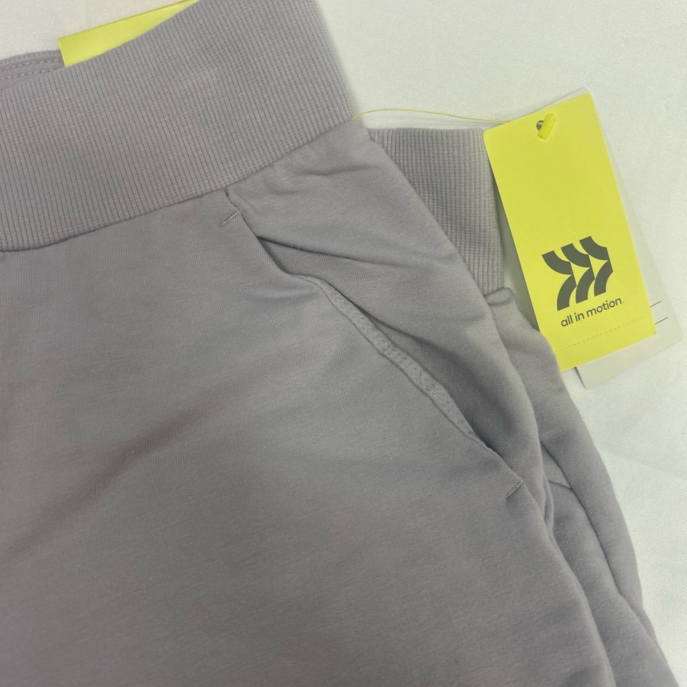 All In Motion High Rise Taper Pant - Picture 2 of 4